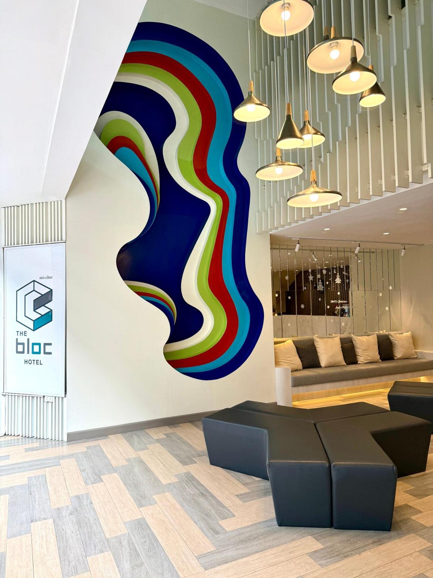 The Bloc Phuket - Sha Extra Khách sạn 4*