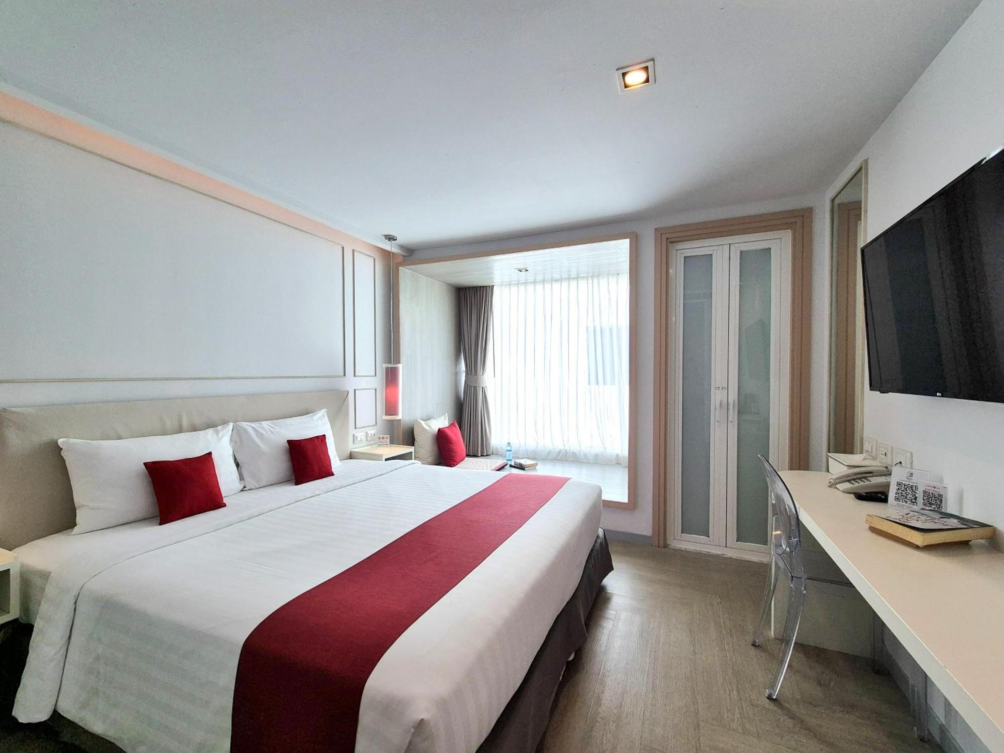 The Bloc Phuket - Sha Extra Khách sạn 4*